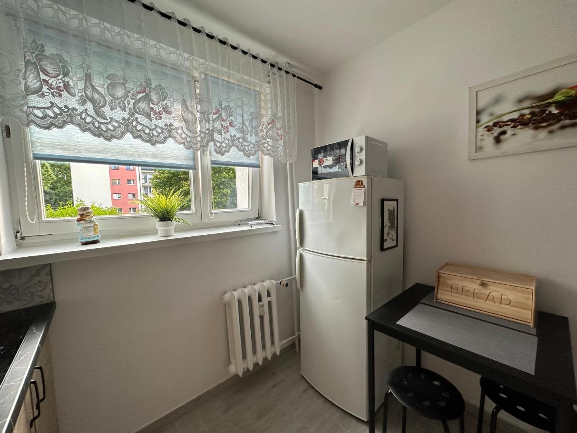 Tradycyjne Mieszkanie Przy Parku Norweskim Jelenia Gora Exterior photo