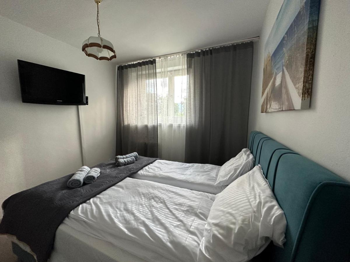 Tradycyjne Mieszkanie Przy Parku Norweskim Jelenia Gora Exterior photo